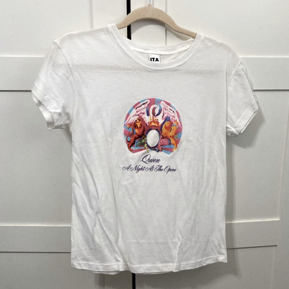 ITA Size XL Queen White Tshirt